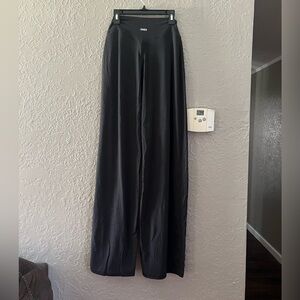 Oner Active Black Straight Leg Pants